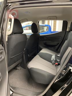 میتسوبیشی L200
